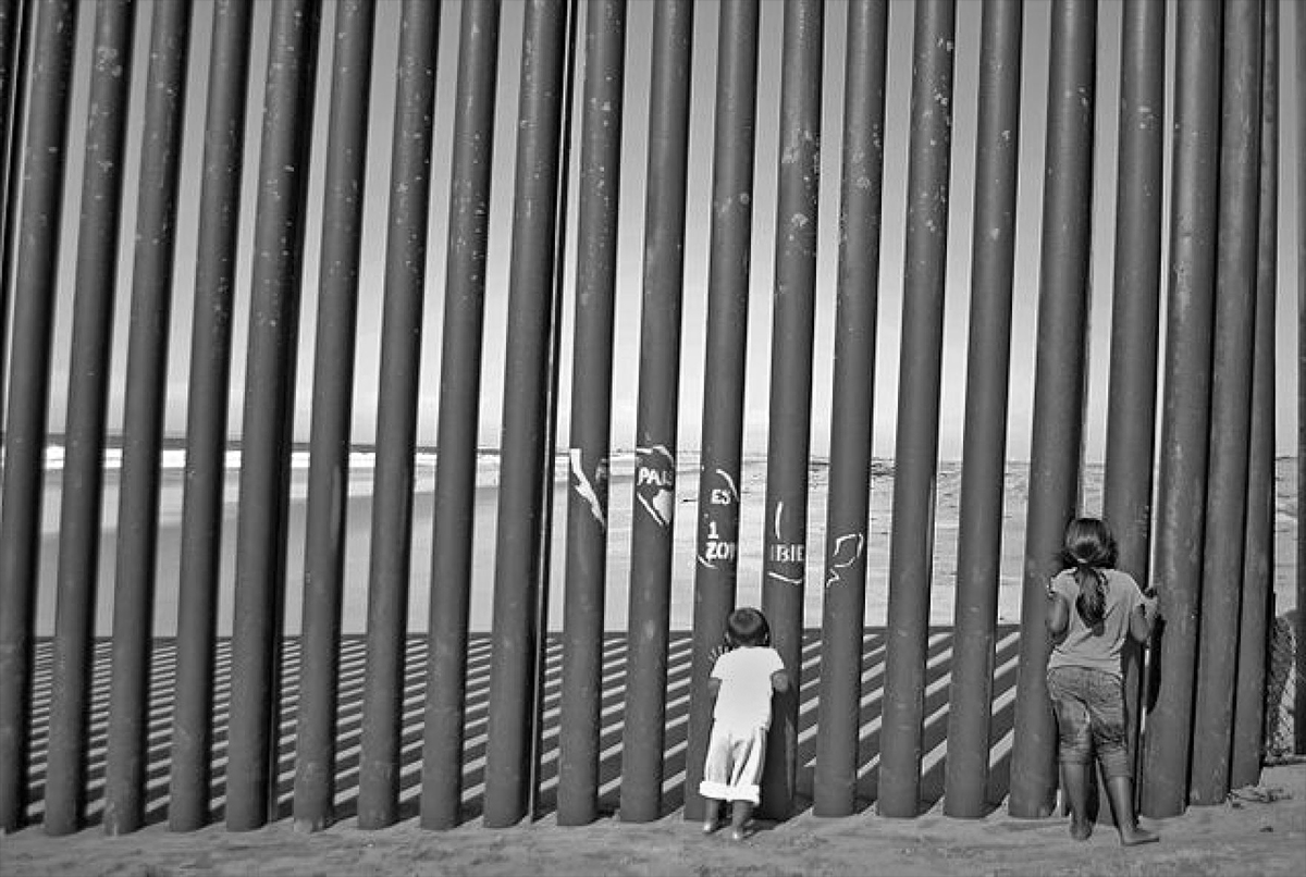 kids at border