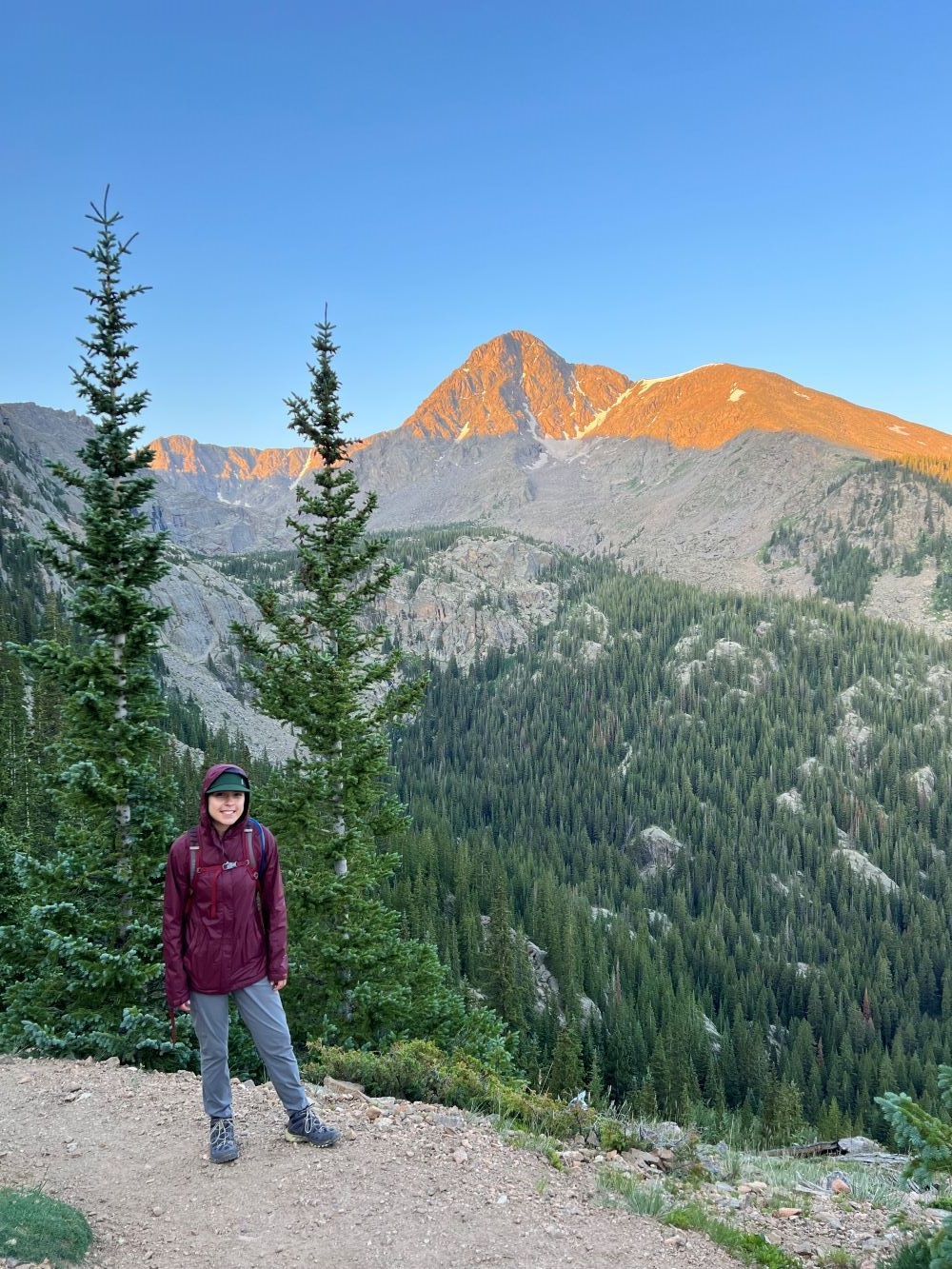 Madeline Akbari on a hike in the mountains